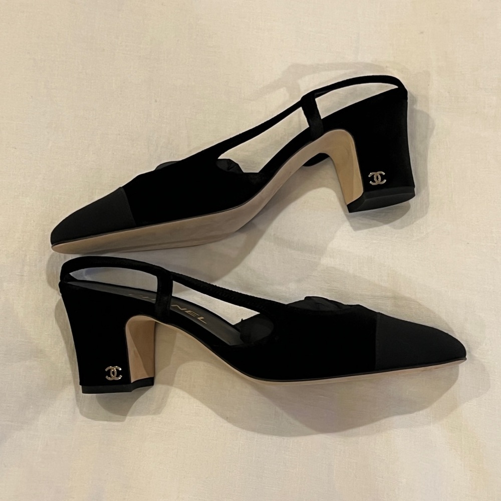 NEW with box and dust bags Chanel sling backs - leather toe and velvet